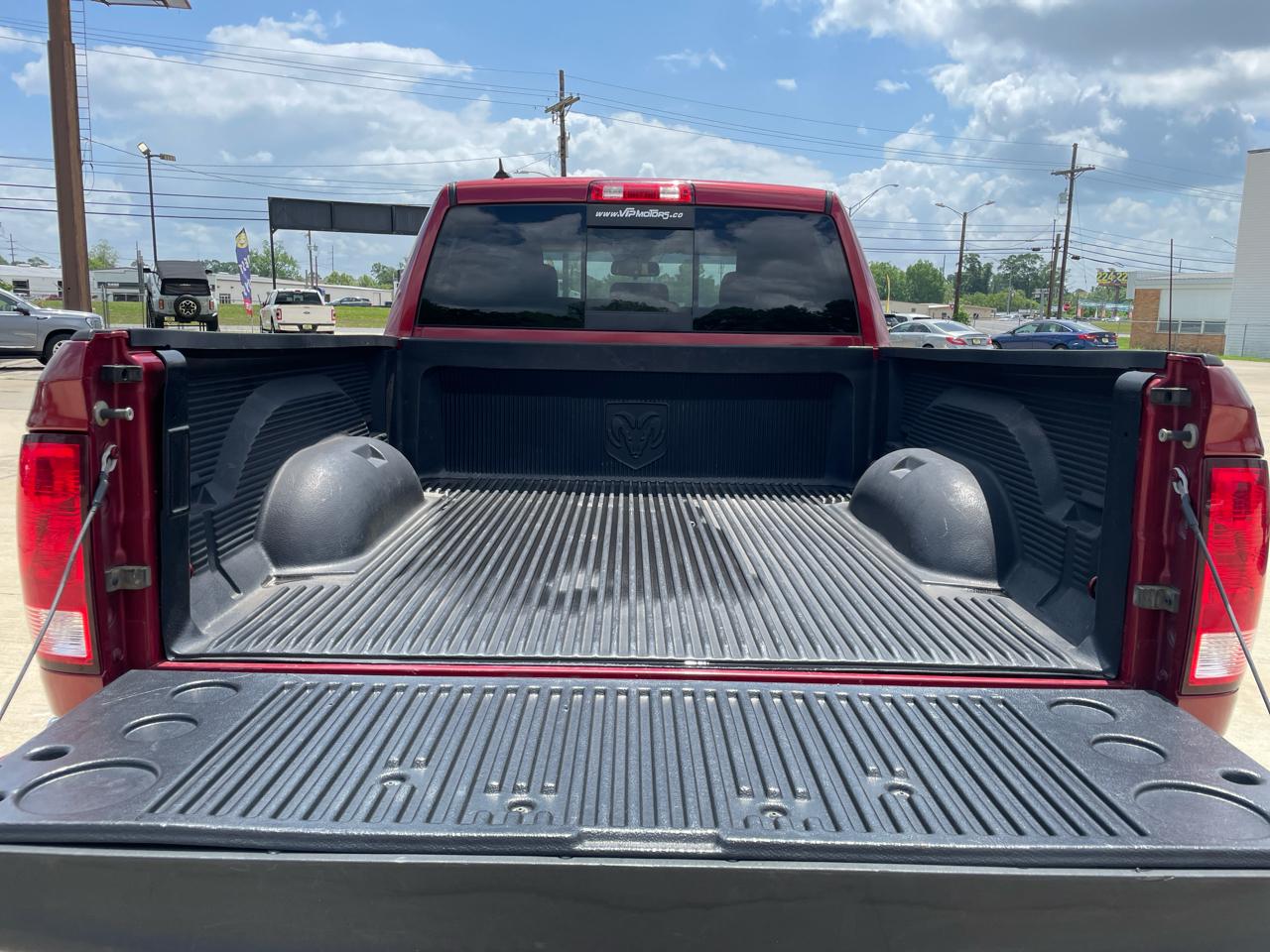 RAM 1500 2WD Quad Cab 140.5" Lone Star 2015