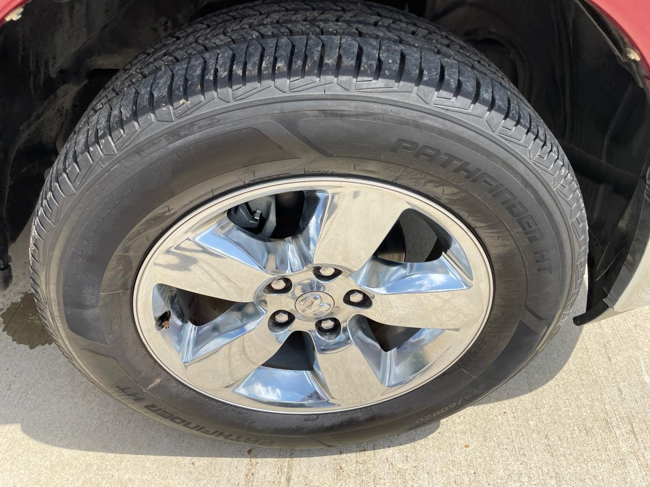 RAM 1500 2WD Quad Cab 140.5" Lone Star 2015