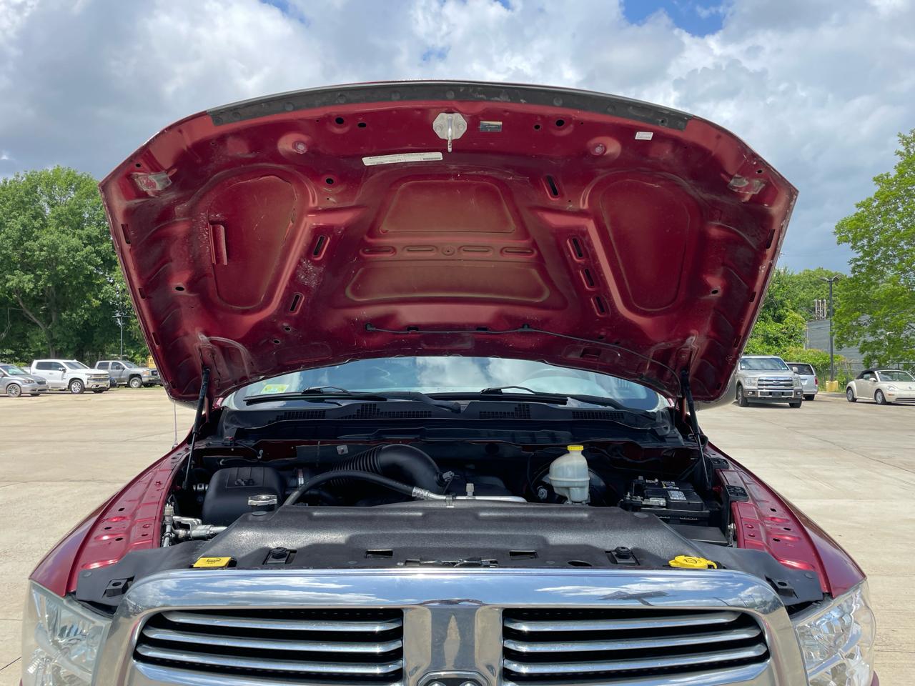 RAM 1500 2WD Quad Cab 140.5" Lone Star 2015