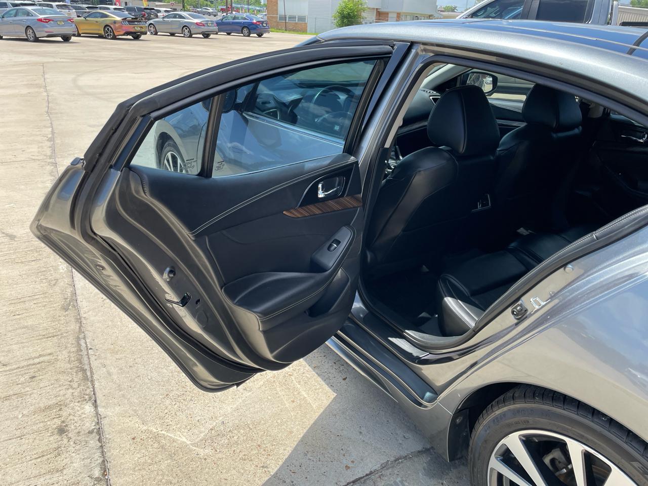 Nissan Maxima Platinum 3.5L 2017