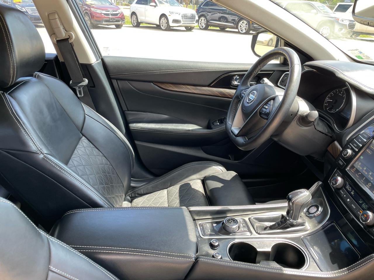 Nissan Maxima Platinum 3.5L 2017