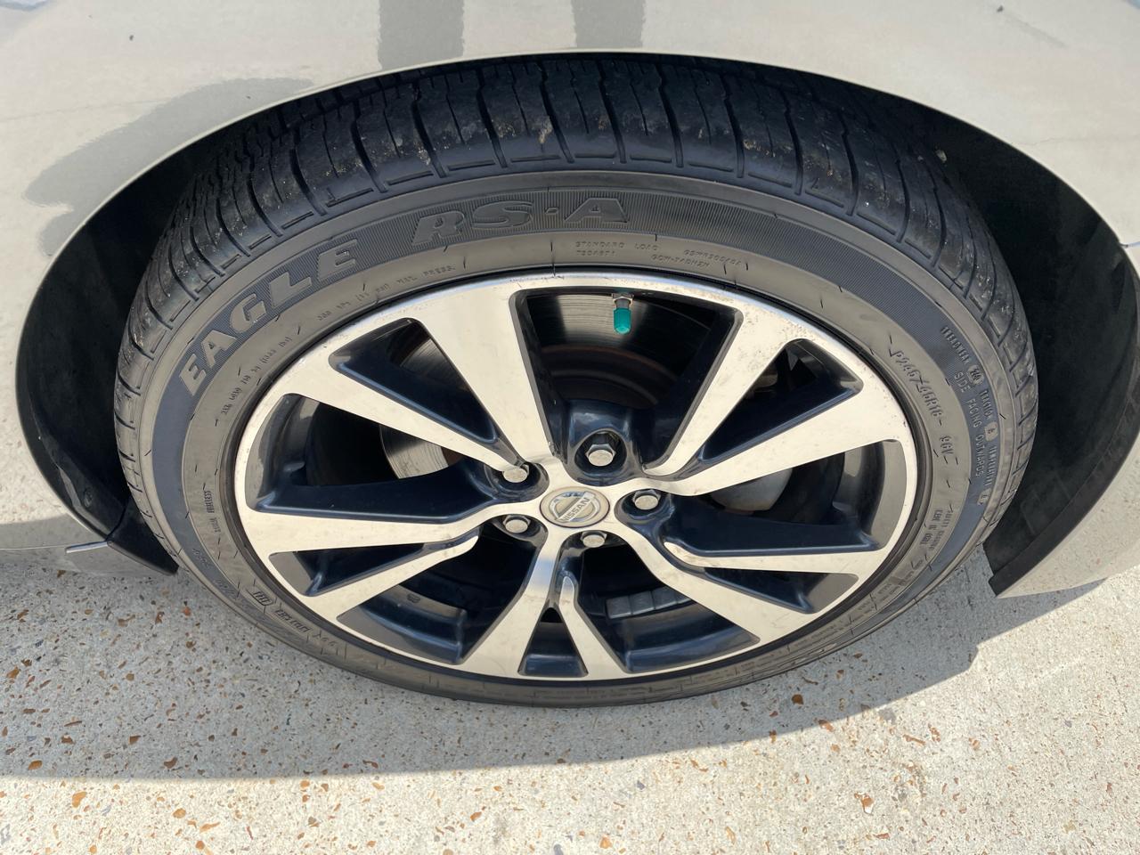 Nissan Maxima Platinum 3.5L 2017