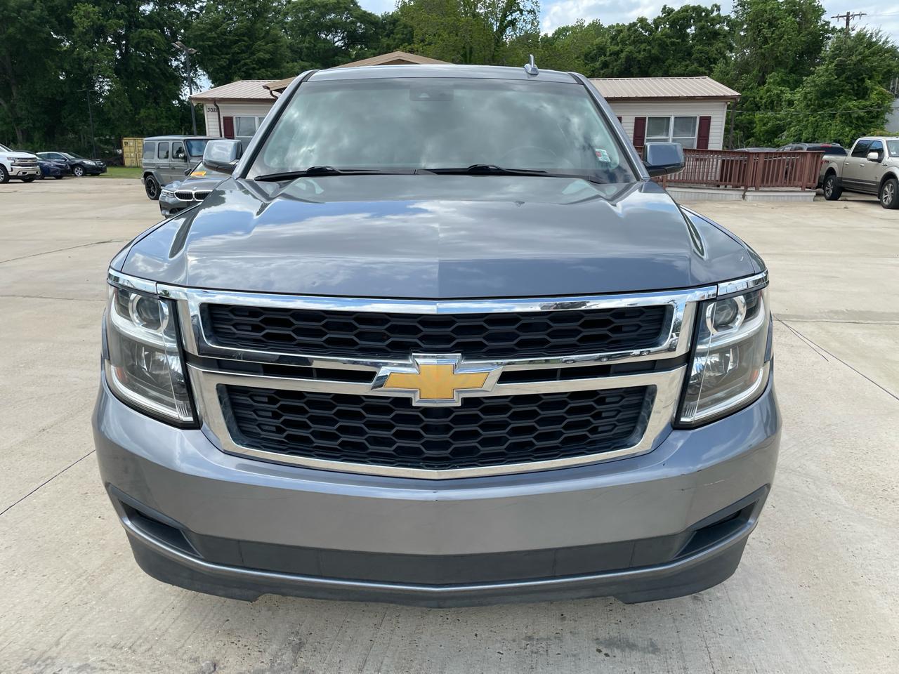 Chevrolet Suburban 4WD 4dr 1500 LT 2019