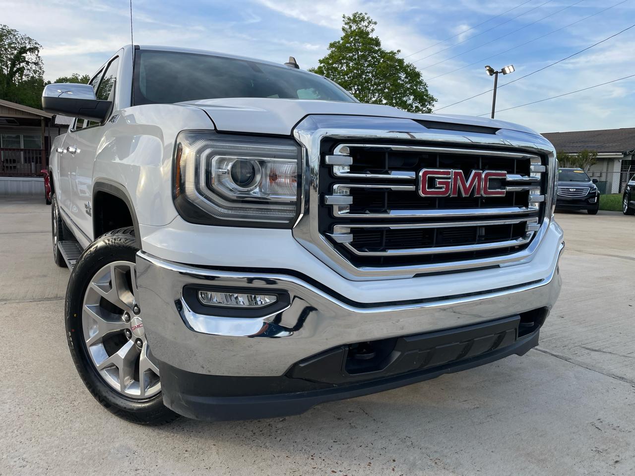 GMC Sierra 1500 4WD Crew Cab 143.5" SLT 2018