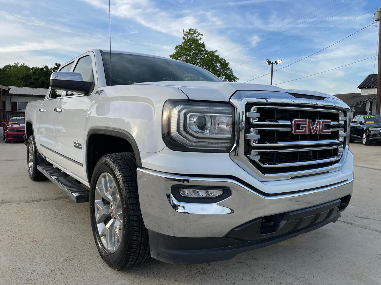 GMC Sierra 1500 4WD Crew Cab 143.5" SLT 2018