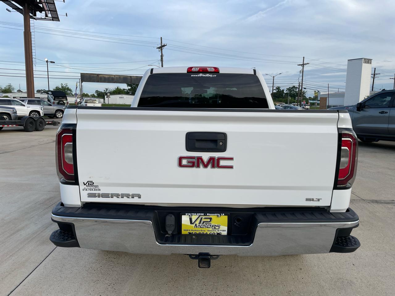 GMC Sierra 1500 4WD Crew Cab 143.5" SLT 2018