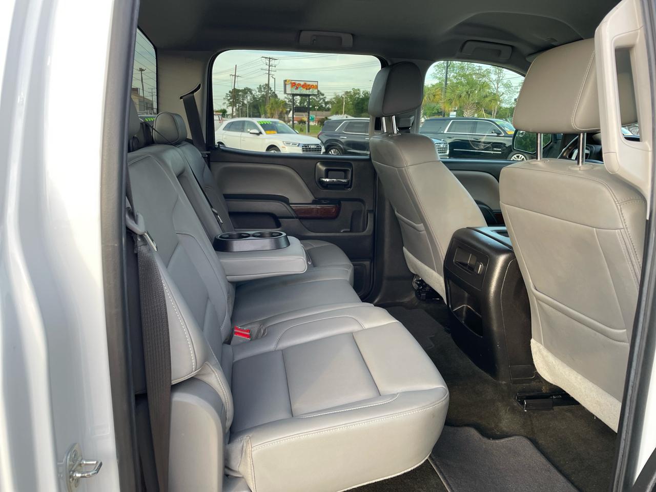 GMC Sierra 1500 4WD Crew Cab 143.5" SLT 2018