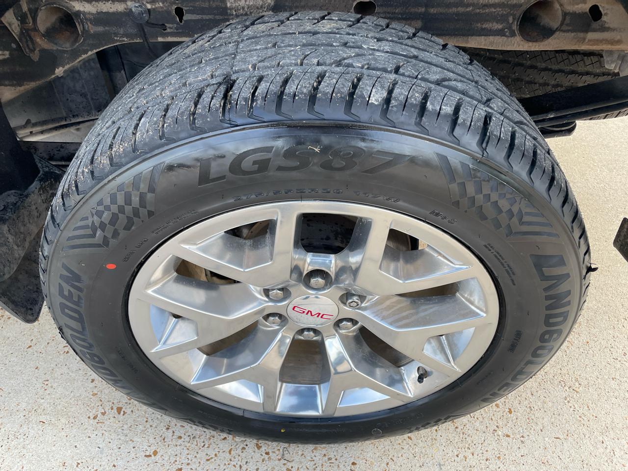 GMC Sierra 1500 4WD Crew Cab 143.5" SLT 2018