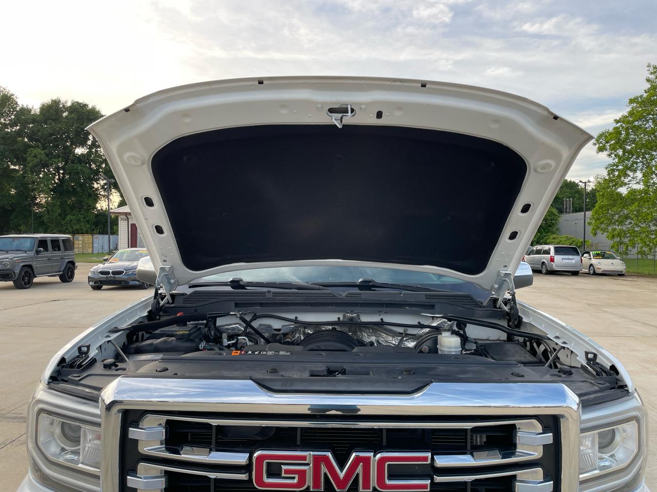 GMC Sierra 1500 4WD Crew Cab 143.5" SLT 2018