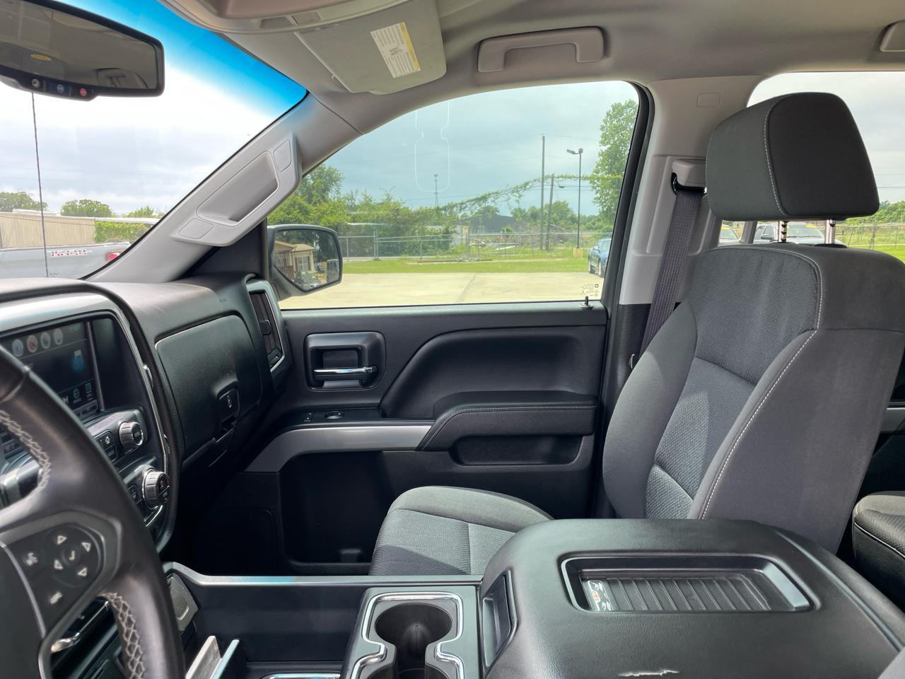 Chevrolet Silverado 1500 4WD Crew Cab 143.5" LT w/2LT 2017