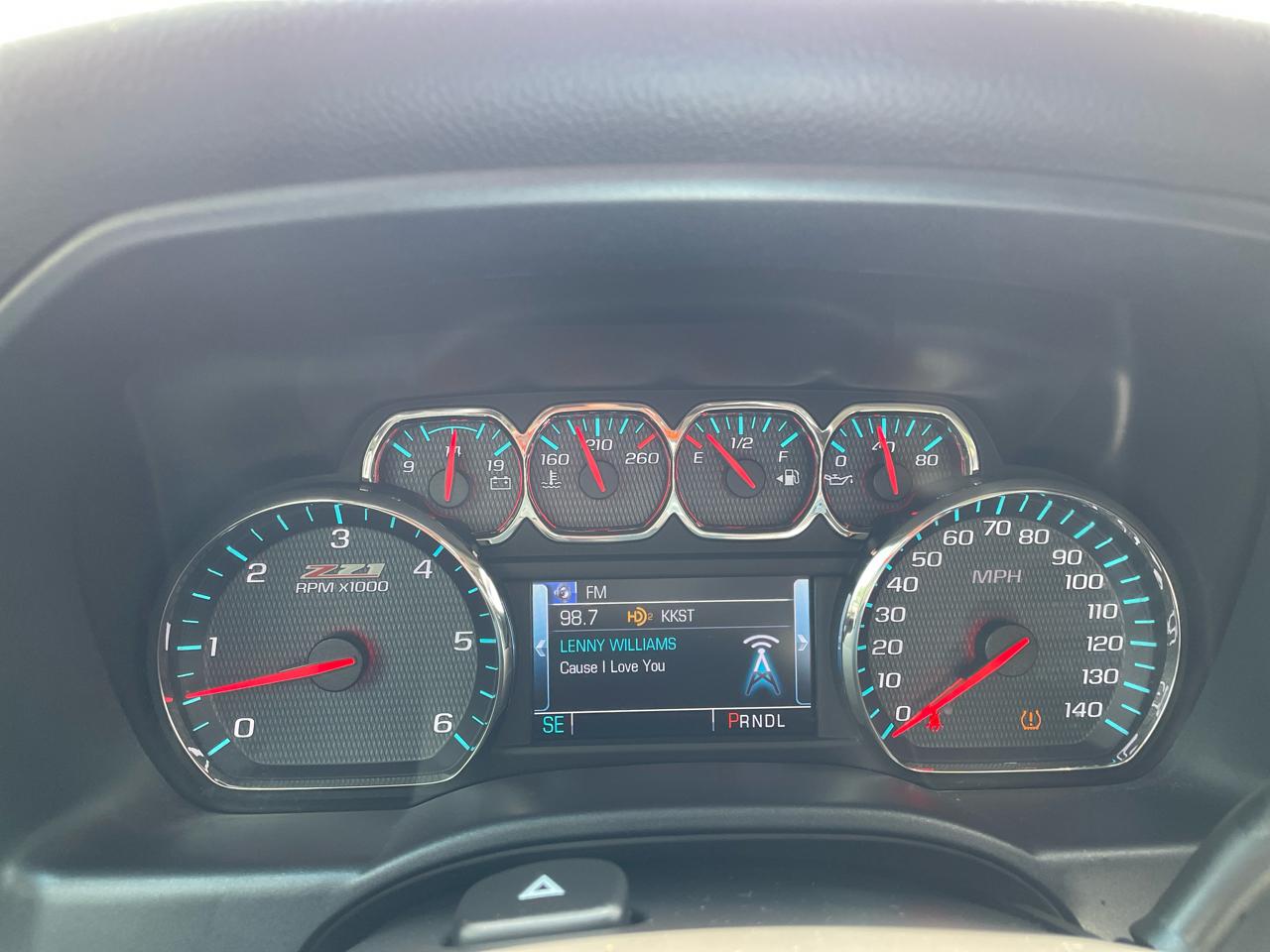 Chevrolet Silverado 1500 4WD Crew Cab 143.5" LT w/2LT 2017