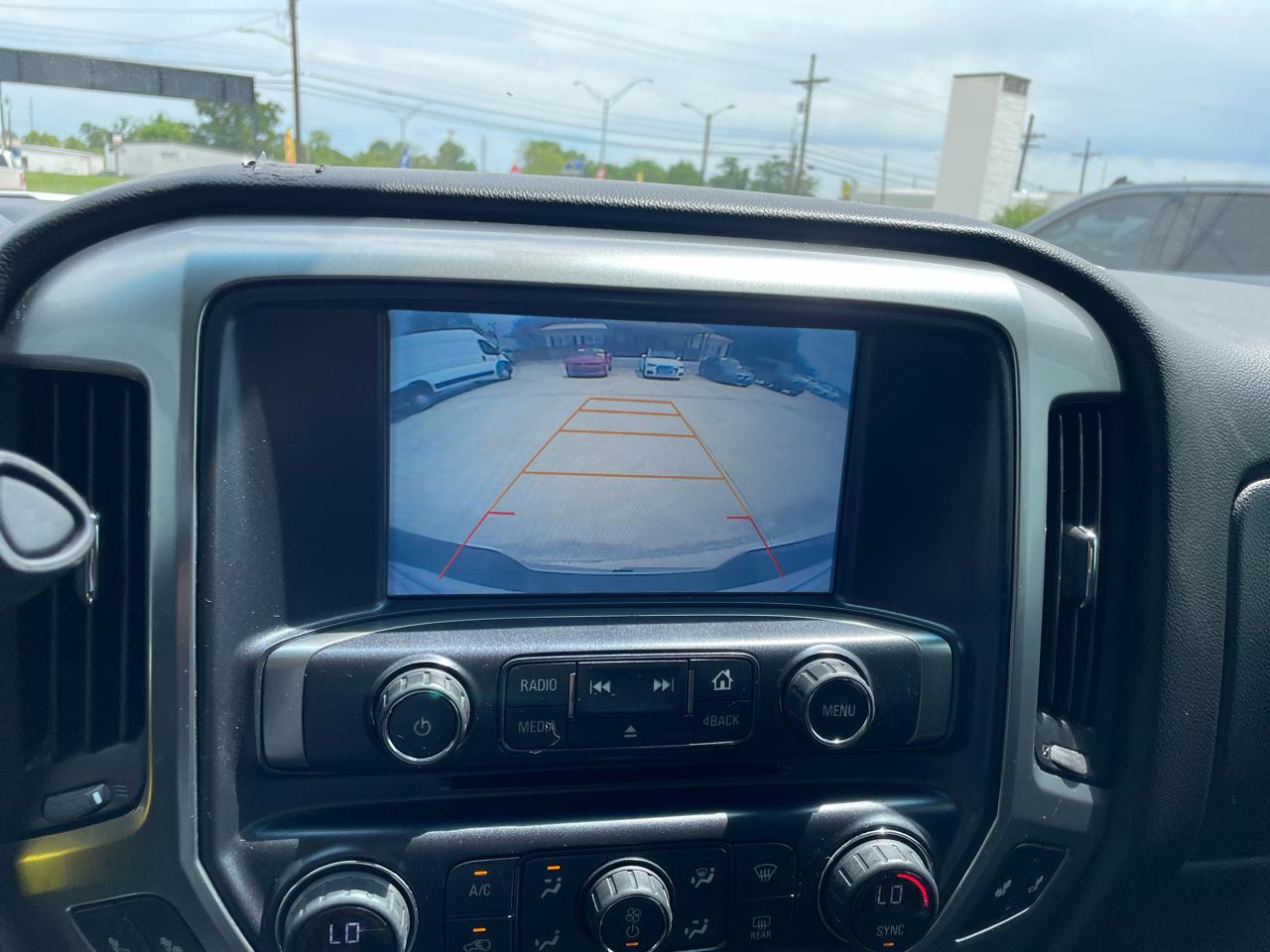 Chevrolet Silverado 1500 4WD Crew Cab 143.5" LT w/2LT 2017