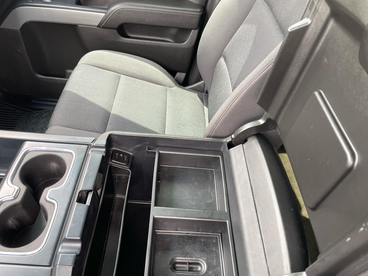 Chevrolet Silverado 1500 4WD Crew Cab 143.5" LT w/2LT 2017