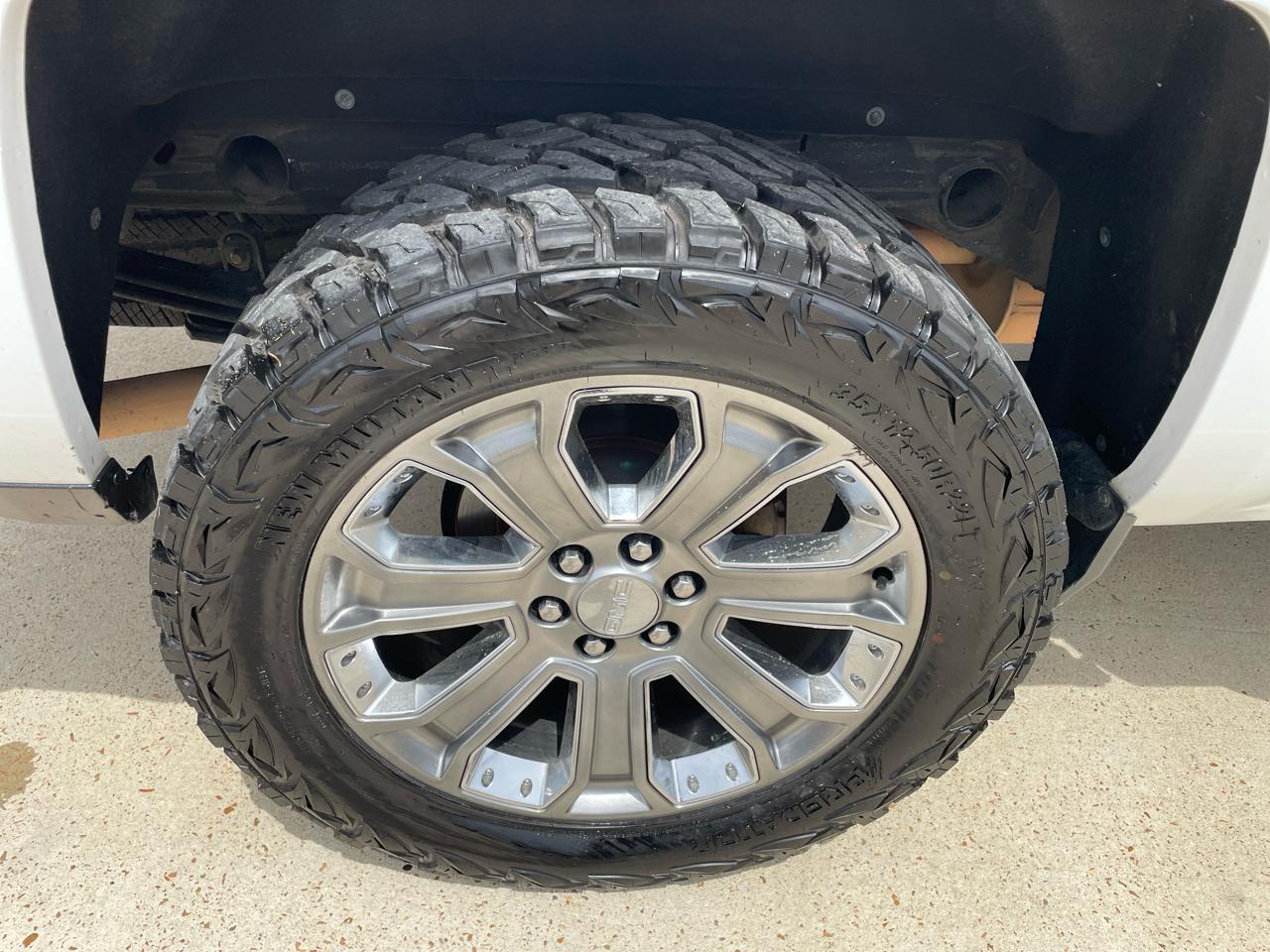 Chevrolet Silverado 1500 4WD Crew Cab 143.5" LT w/2LT 2017