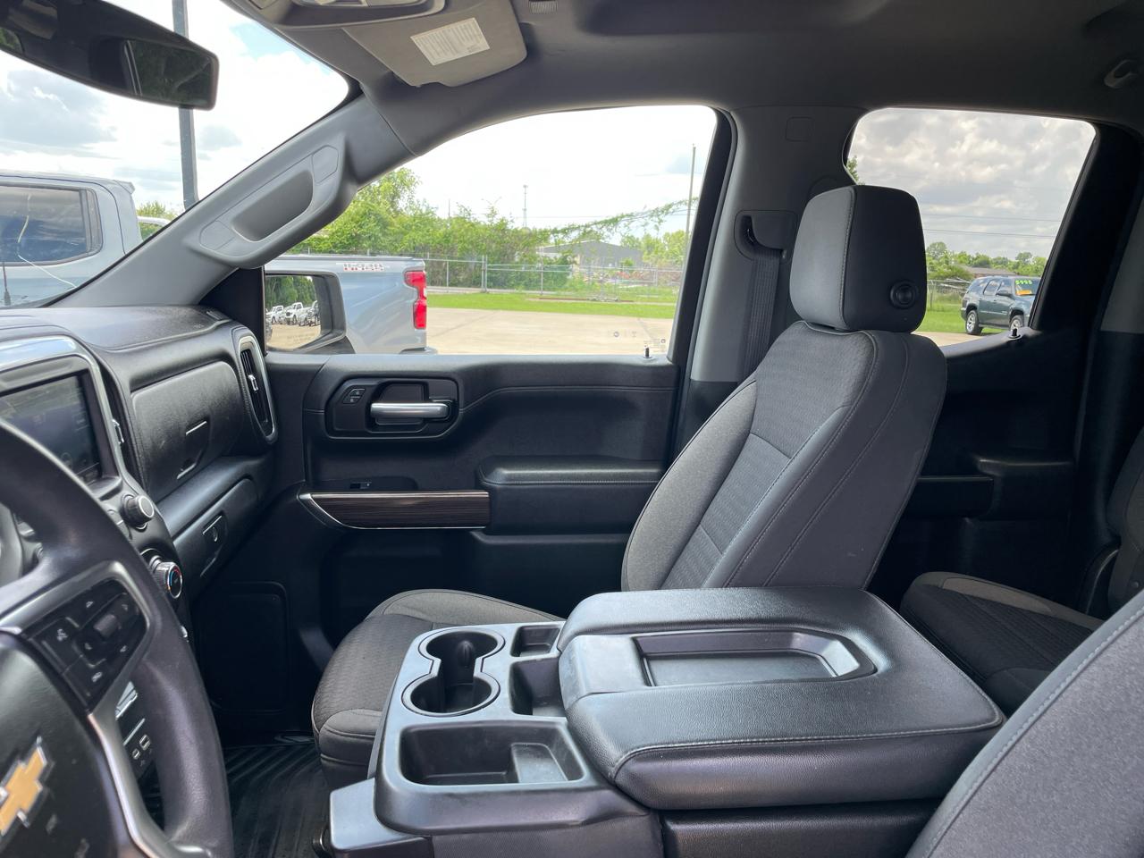 Chevrolet Silverado 1500 4WD Double Cab 147" LT 2020