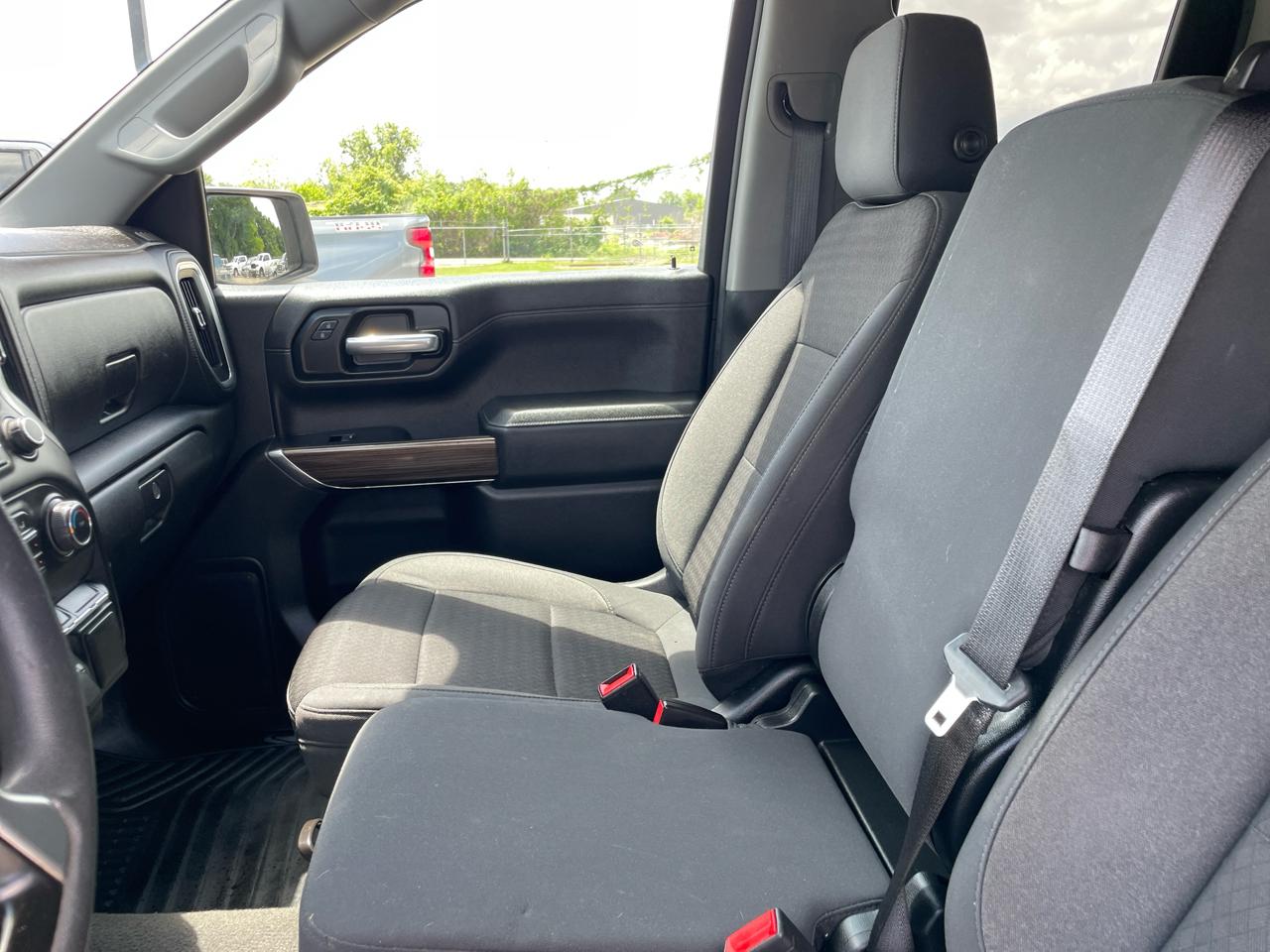 Chevrolet Silverado 1500 4WD Double Cab 147" LT 2020