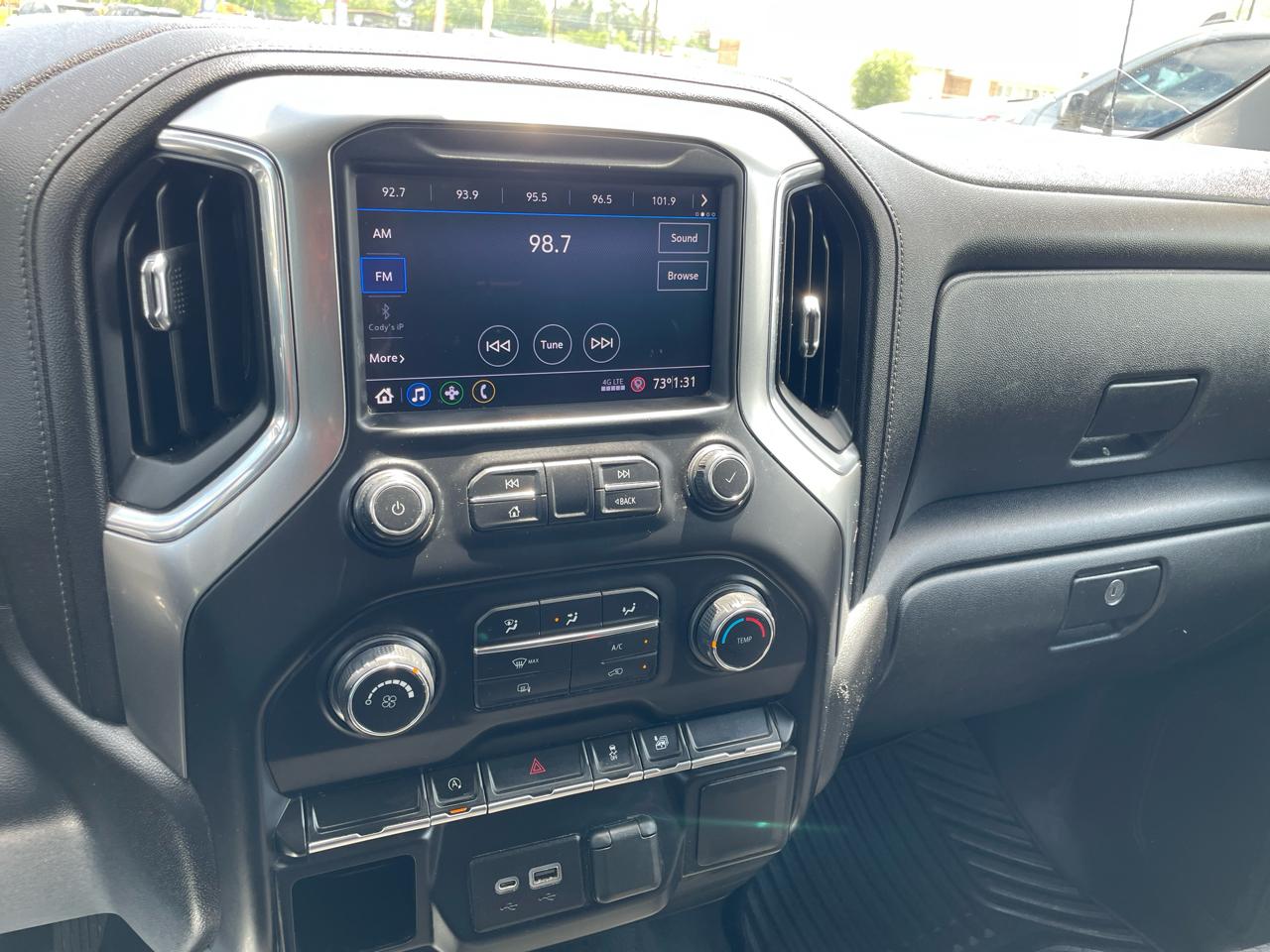 Chevrolet Silverado 1500 4WD Double Cab 147" LT 2020