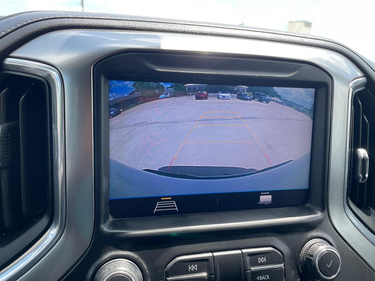 Chevrolet Silverado 1500 4WD Double Cab 147" LT 2020