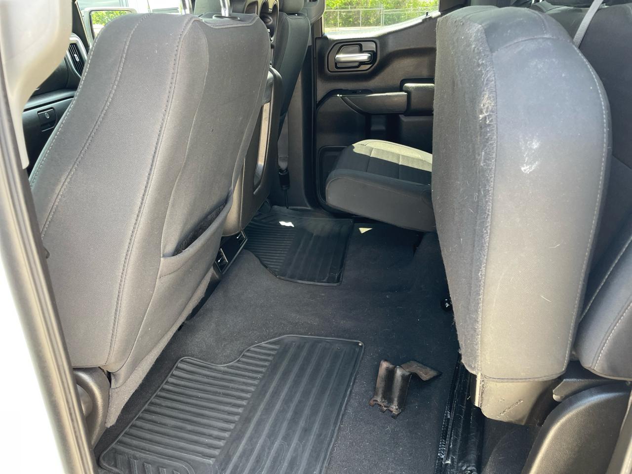 Chevrolet Silverado 1500 4WD Double Cab 147" LT 2020