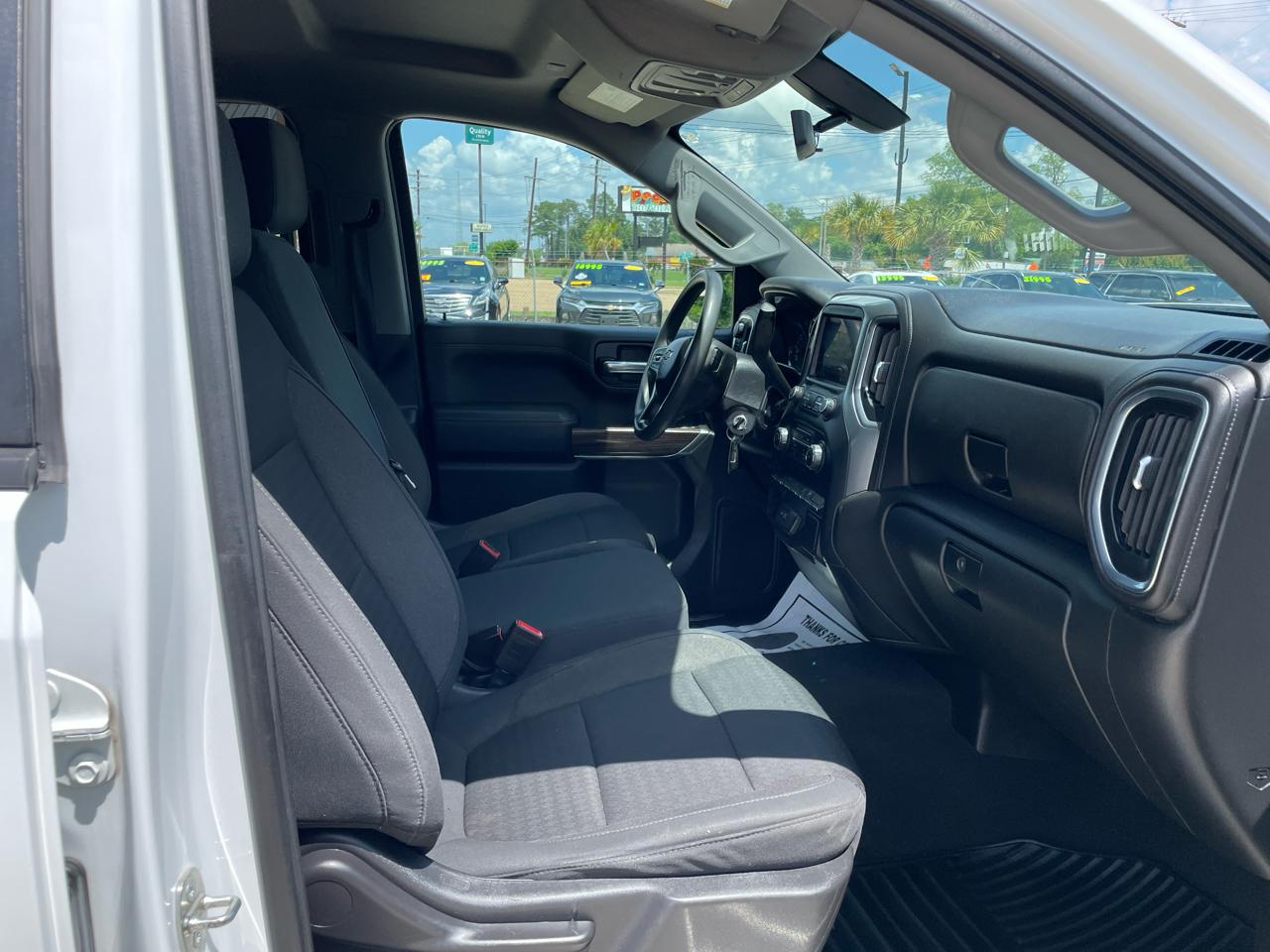 Chevrolet Silverado 1500 4WD Double Cab 147" LT 2020