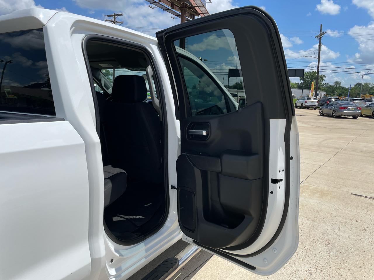 Chevrolet Silverado 1500 4WD Double Cab 147" LT 2020