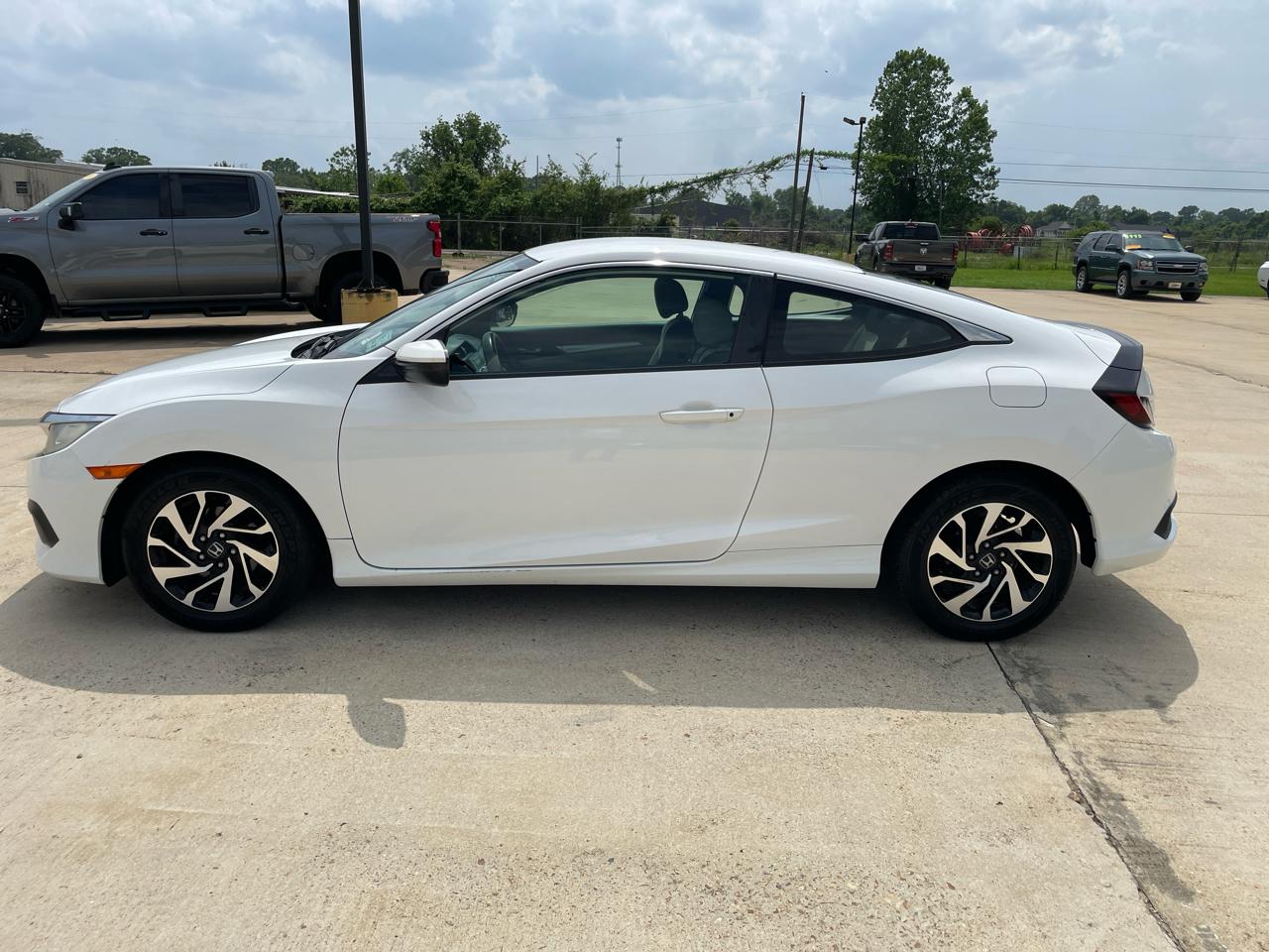 Honda Civic Coupe LX CVT 2018