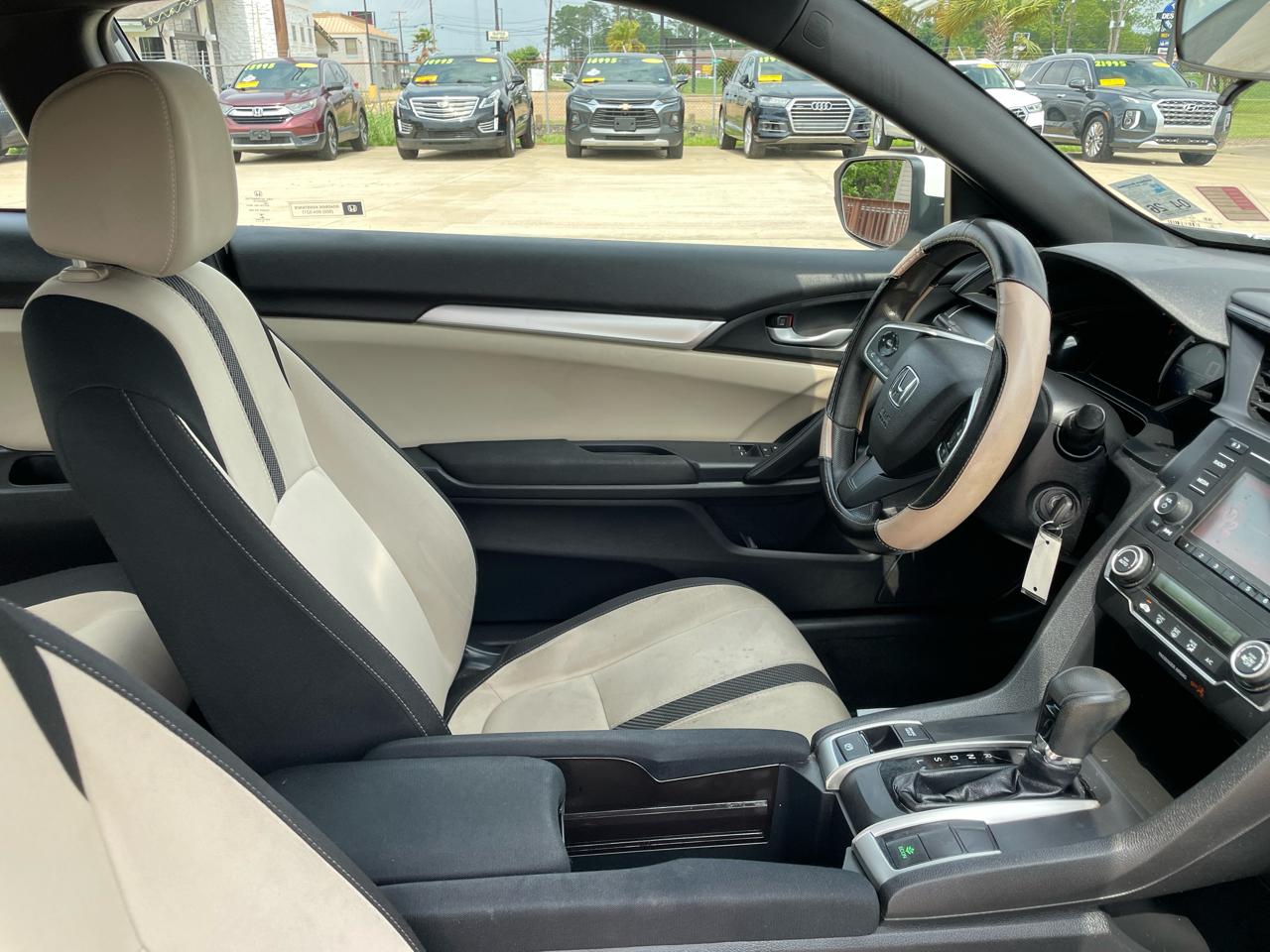 Honda Civic Coupe LX CVT 2018