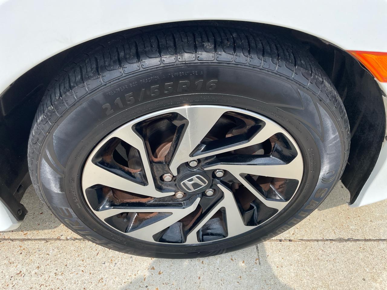 Honda Civic Coupe LX CVT 2018