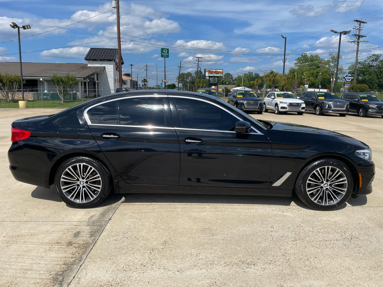 BMW 5 Series 530i Sedan 2018
