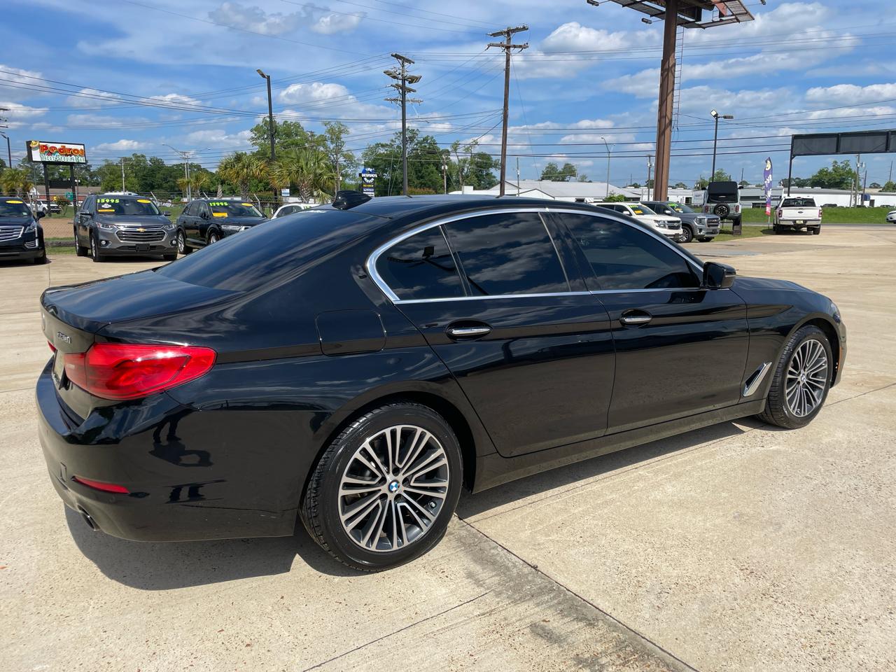 BMW 5 Series 530i Sedan 2018