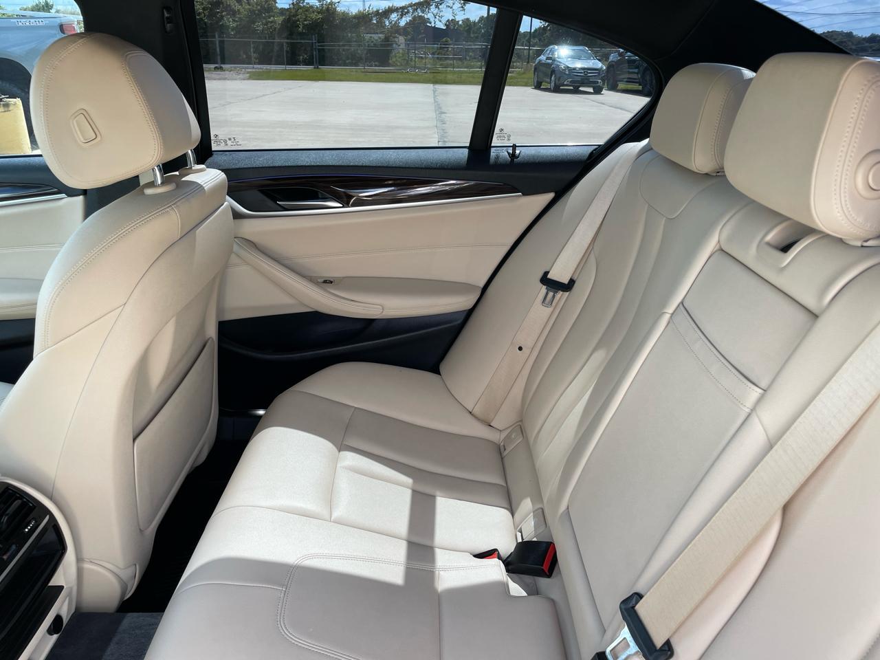BMW 5 Series 530i Sedan 2018