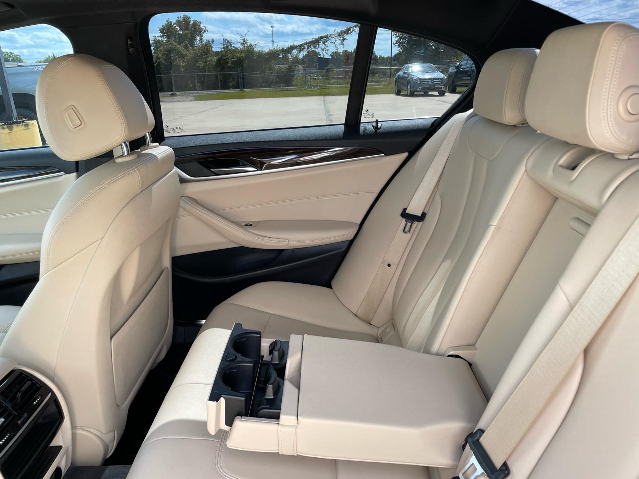 BMW 5 Series 530i Sedan 2018
