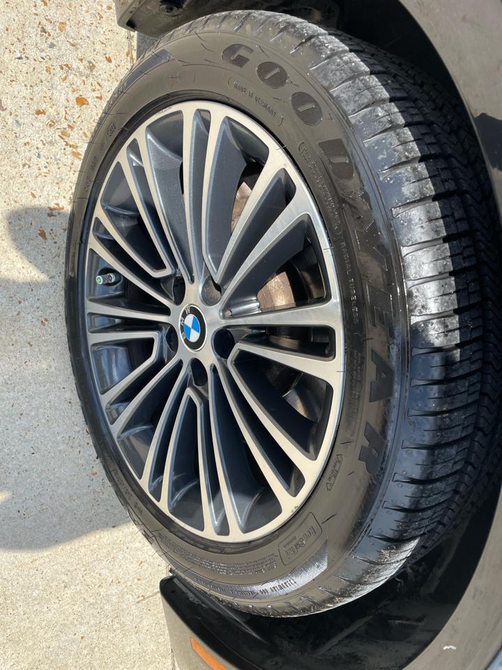 BMW 5 Series 530i Sedan 2018