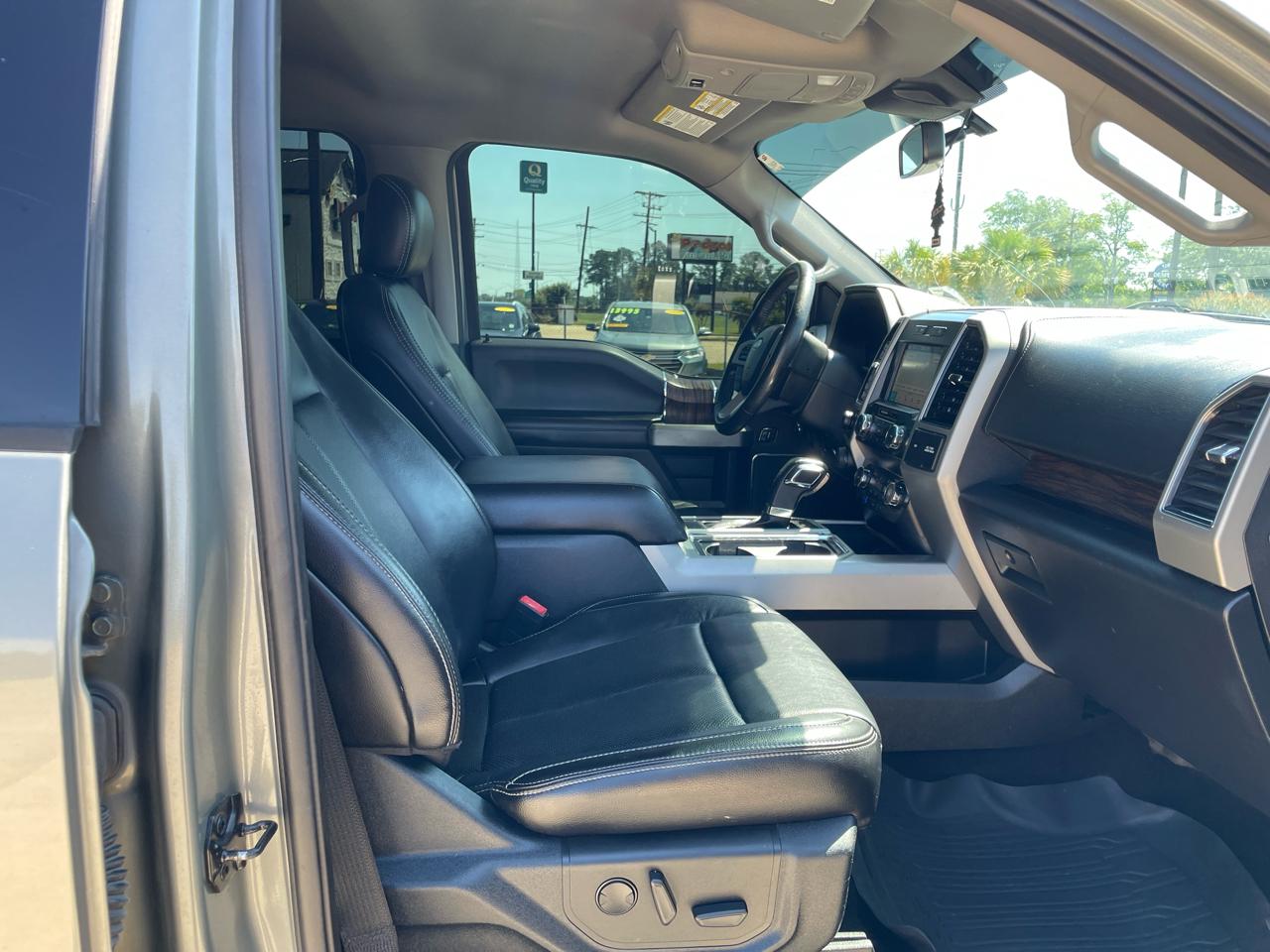 Ford F-150 Lariat SuperCrew 5.5-ft. Bed 4WD 2019