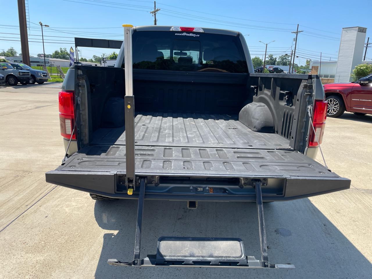 Ford F-150 Lariat SuperCrew 5.5-ft. Bed 4WD 2019