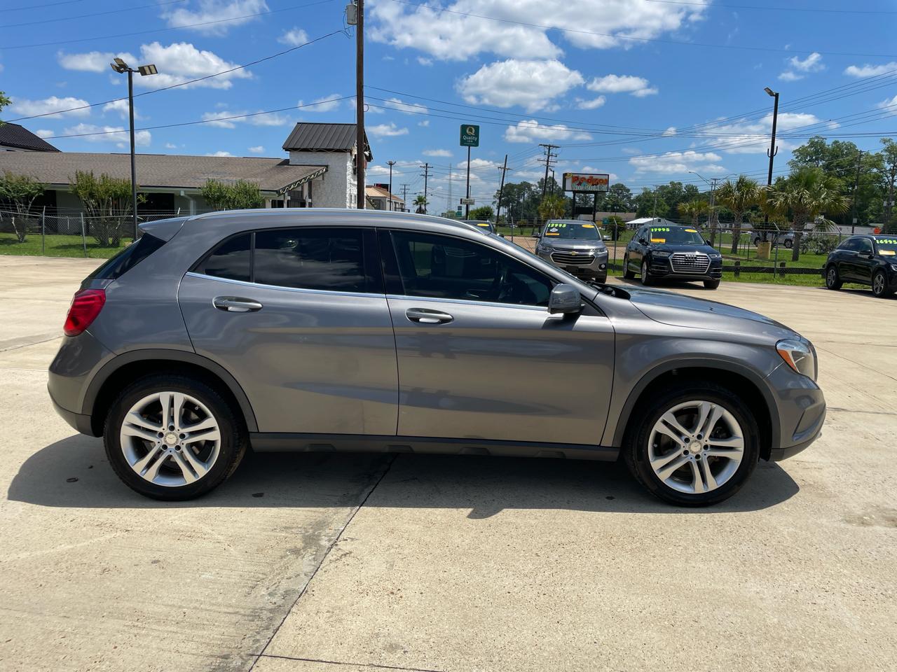 Mercedes-Benz GLA-Class 4MATIC 4dr GLA 250 2015