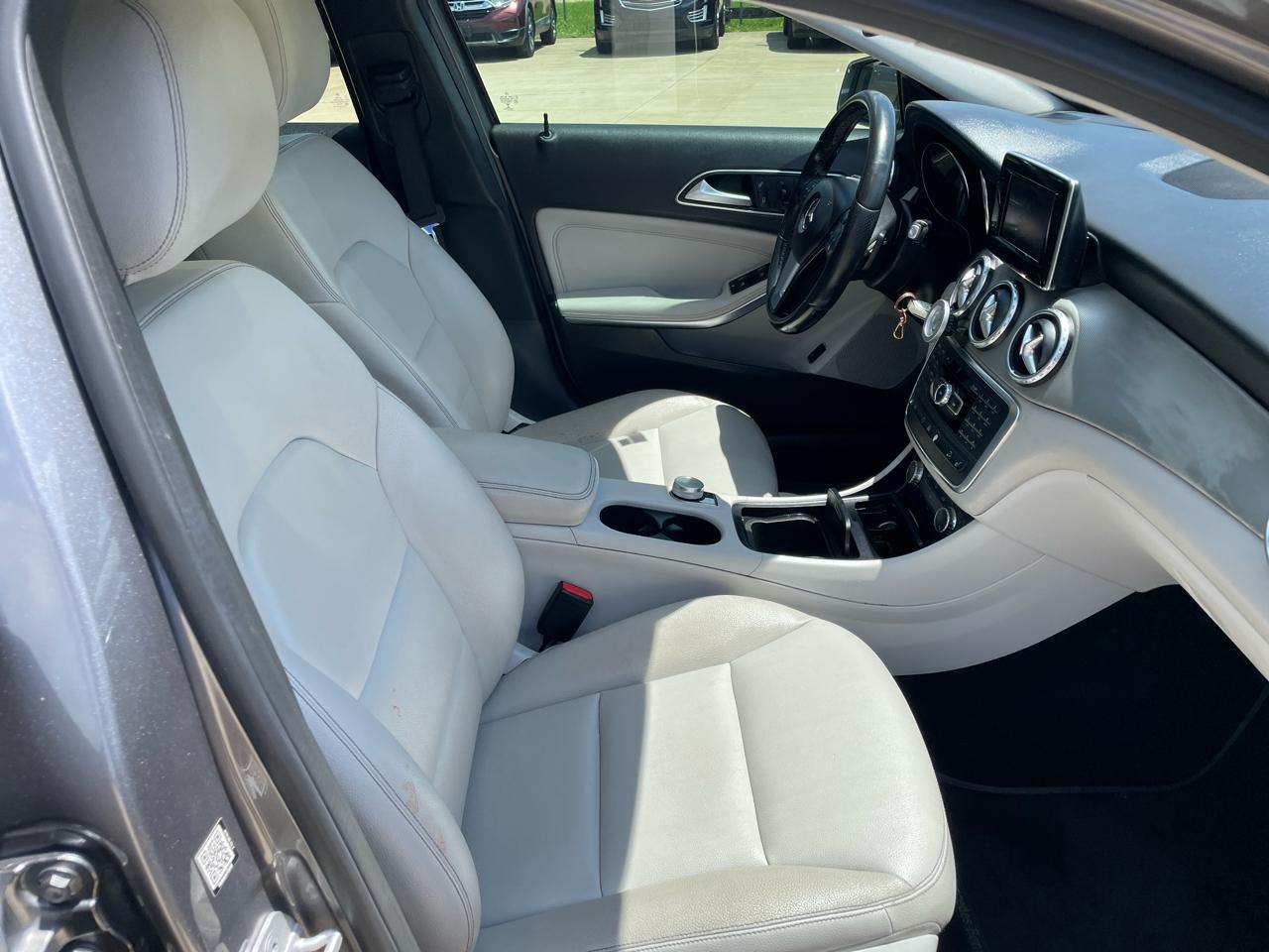 Mercedes-Benz GLA-Class 4MATIC 4dr GLA 250 2015