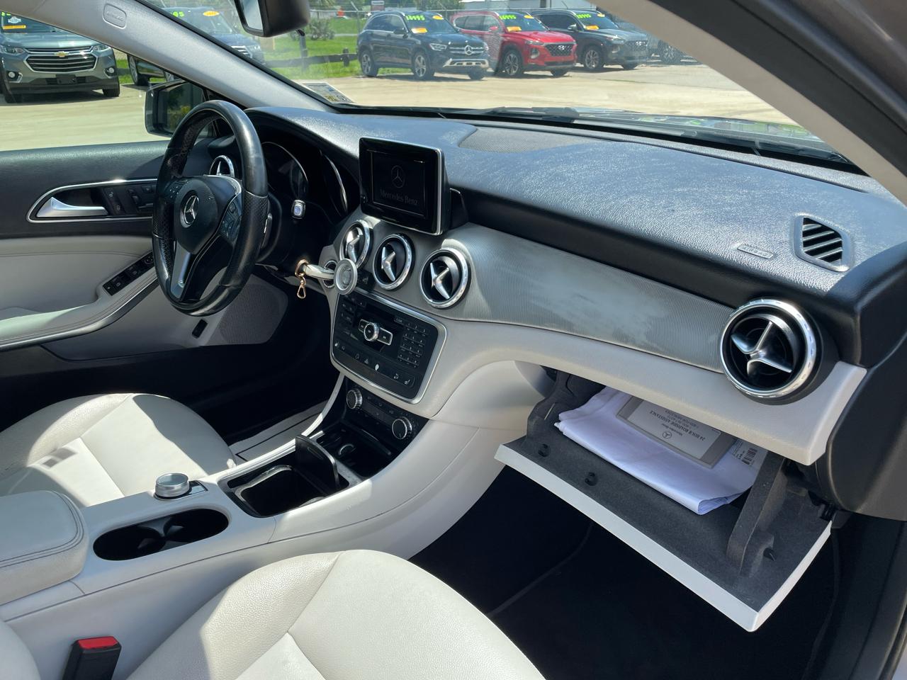 Mercedes-Benz GLA-Class 4MATIC 4dr GLA 250 2015