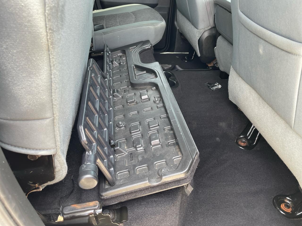 RAM 1500 Big Horn 4x2 Quad Cab 6'4" Box 2017