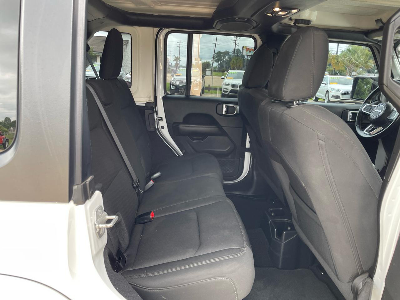 Jeep Wrangler Unlimited Sahara 4x4 2021