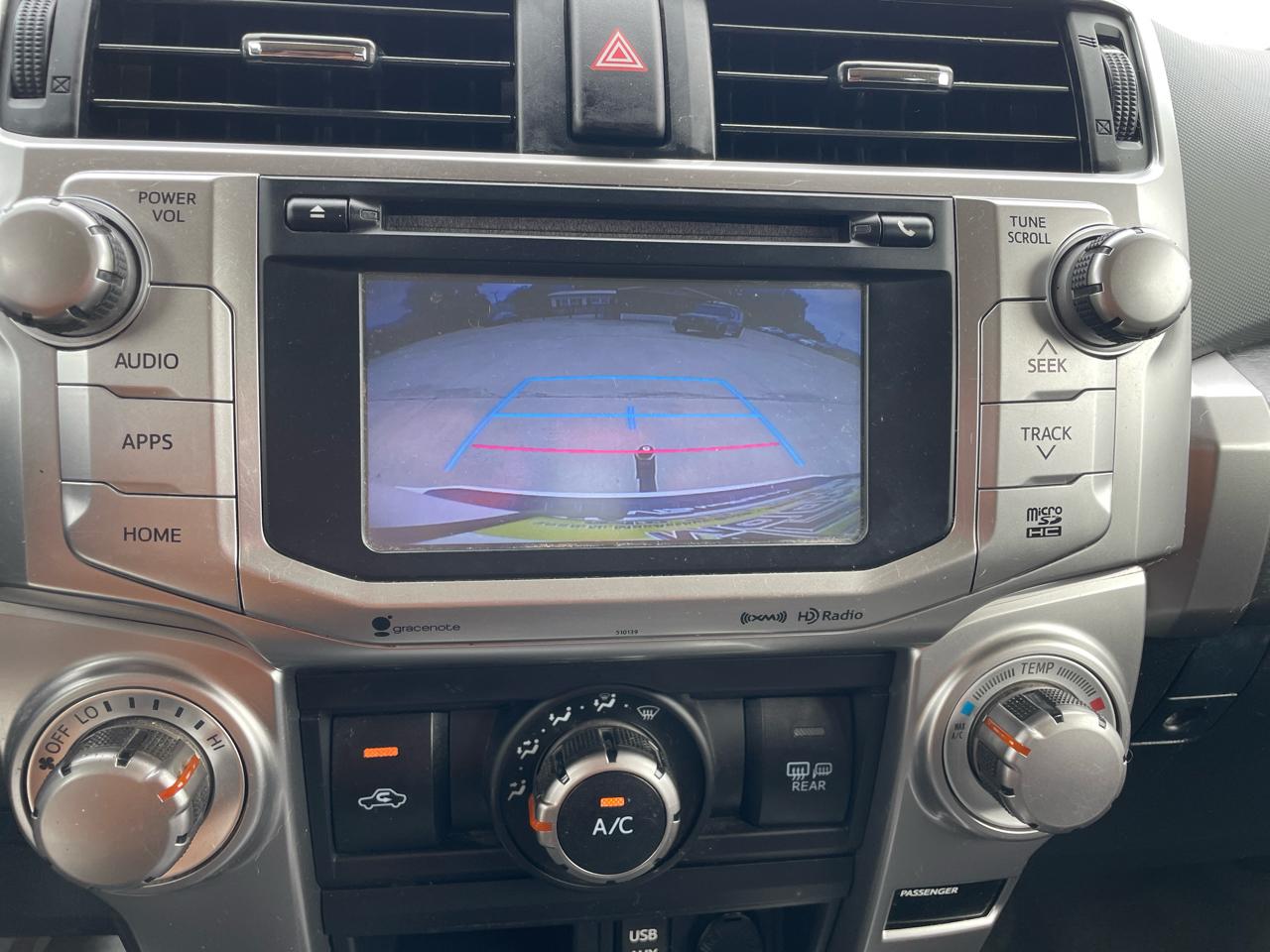 Toyota 4Runner SR5 Premium 2WD (Natl) 2017
