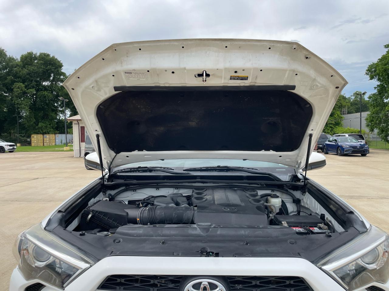 Toyota 4Runner SR5 Premium 2WD (Natl) 2017