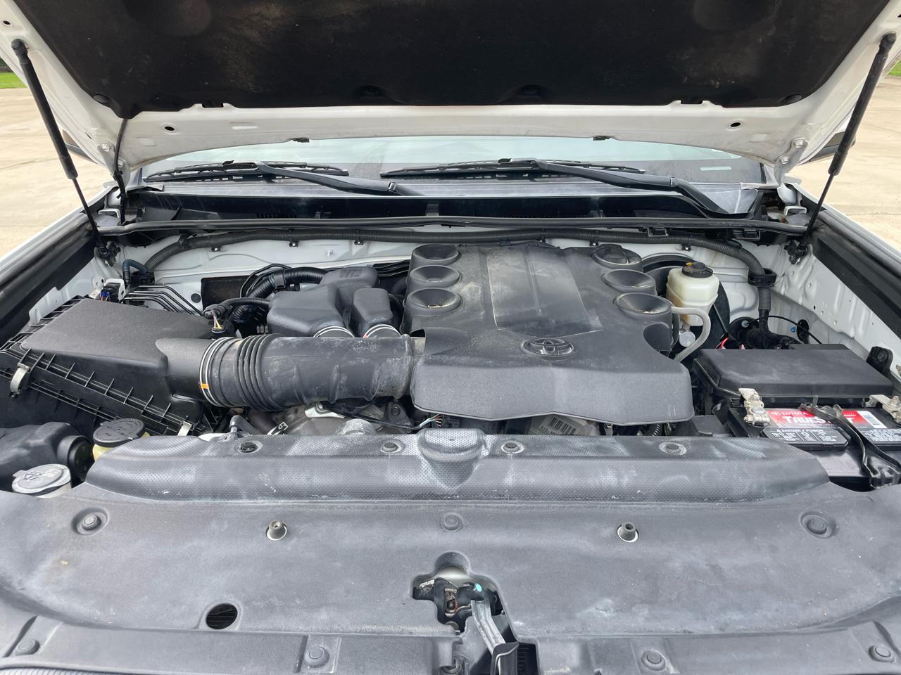 Toyota 4Runner SR5 Premium 2WD (Natl) 2017