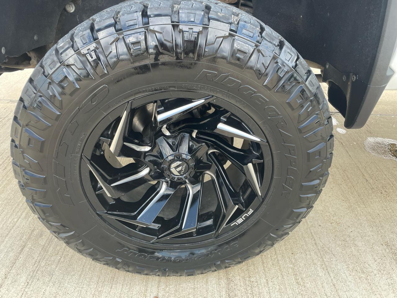 Chevrolet Silverado 2500HD 4WD Crew Cab 159" Custom 2021