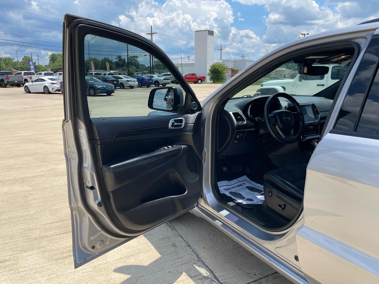 Jeep Grand Cherokee Altitude 4x2 2019