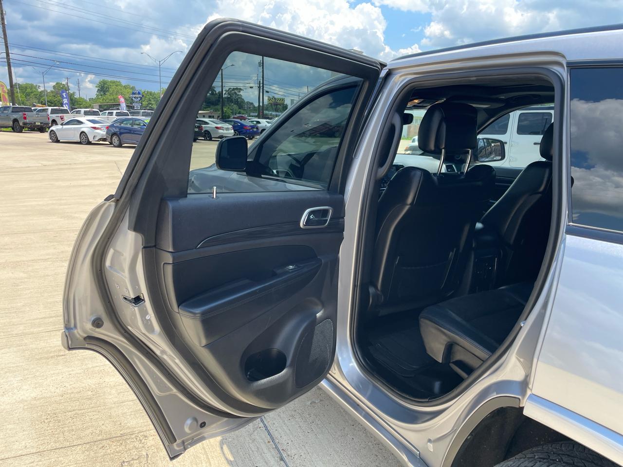 Jeep Grand Cherokee Altitude 4x2 2019