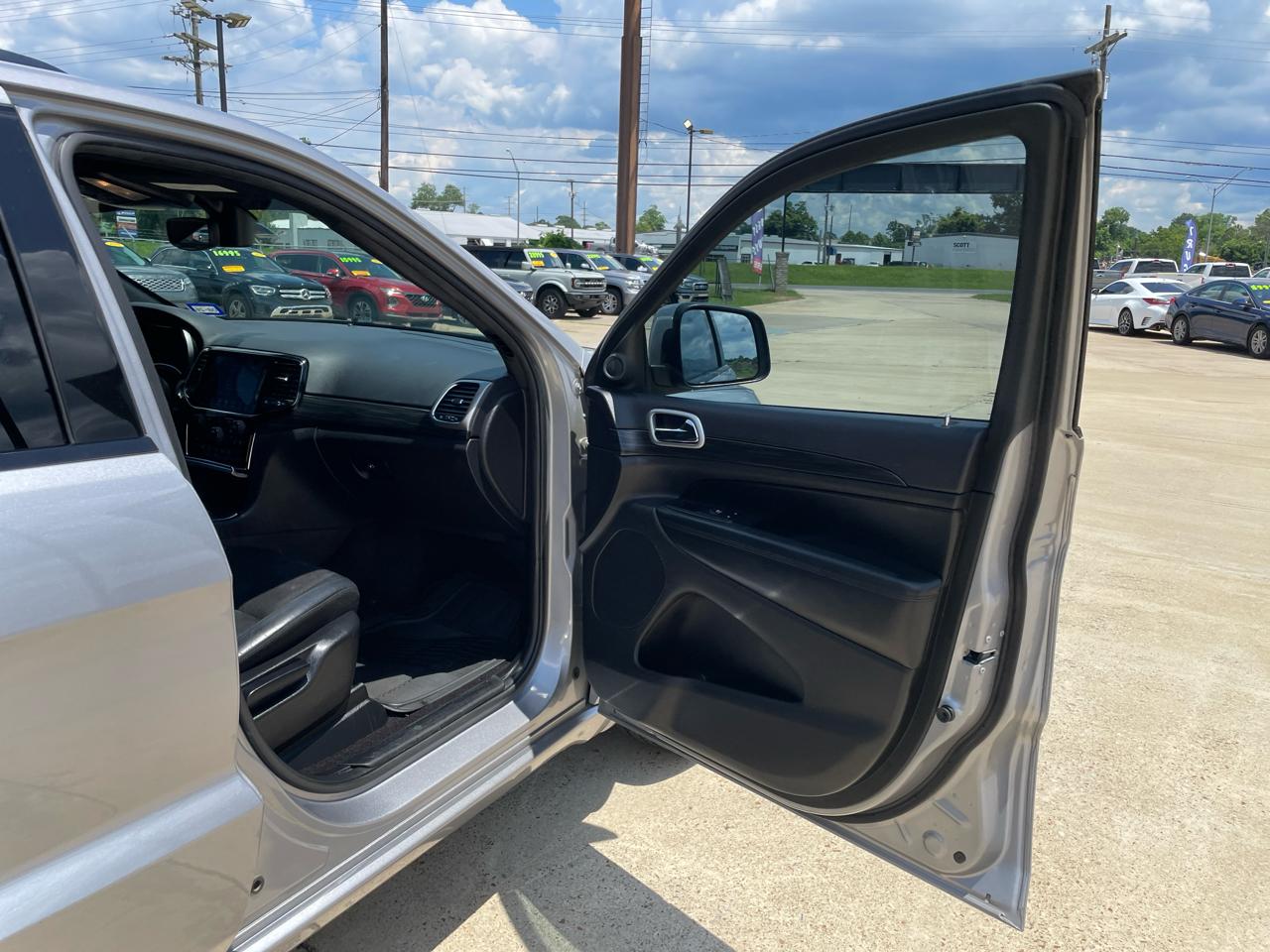 Jeep Grand Cherokee Altitude 4x2 2019