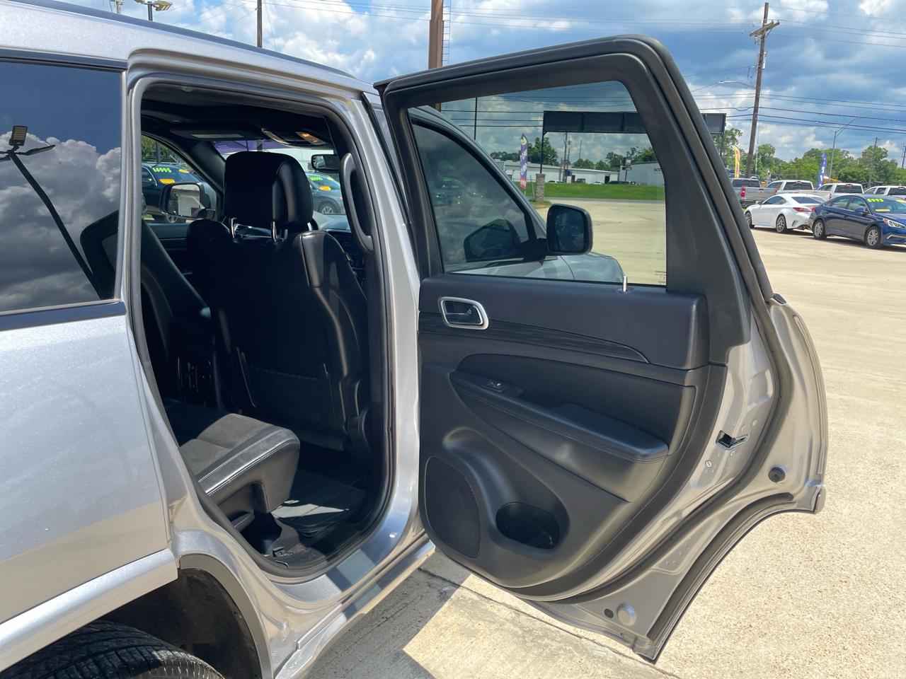 Jeep Grand Cherokee Altitude 4x2 2019
