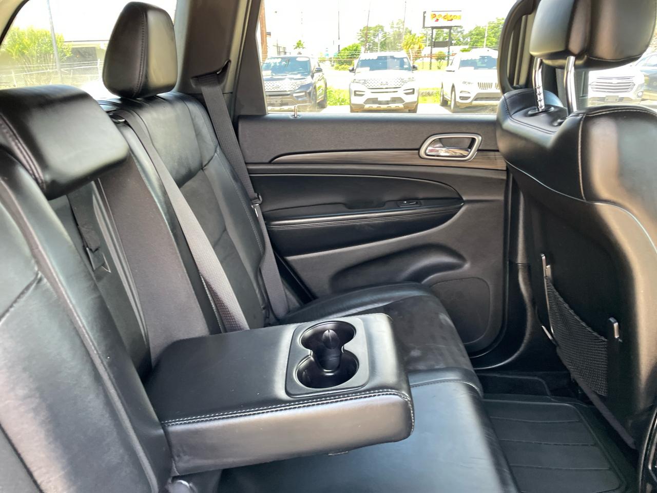 Jeep Grand Cherokee Altitude 4x2 2019