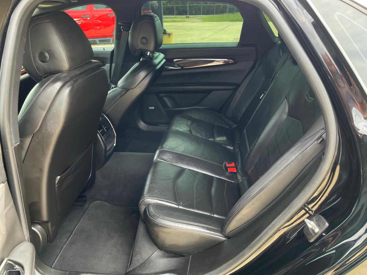 Cadillac CT6 4dr Sdn 2.0L Turbo RWD 2018